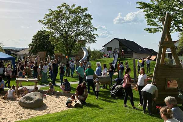 Spielplätze & Kindergärten