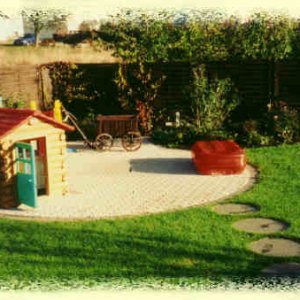 Kleiner Rundspielplatz